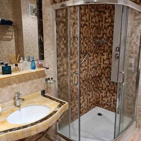 Apartment Casa Diamarin 1 *