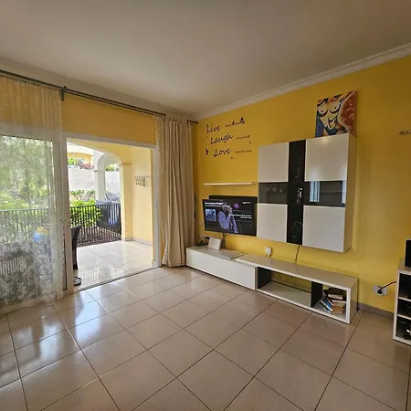 Peaceful Tenerife Retreat - Relax & Unwind Apartment