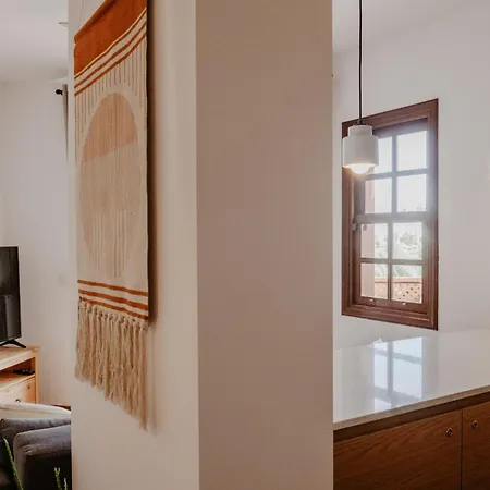 Alba Vista - Albatros Park In Golf Del Sur Tenerife - Heated Pool & Teide View Apartment *