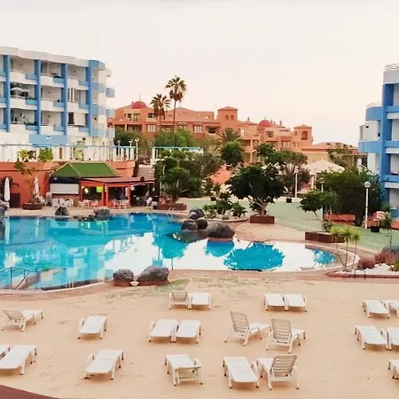 Tropical Green Park - Piscina - Parking - Edificio La Corbeta Apartment San Miguel de Abona