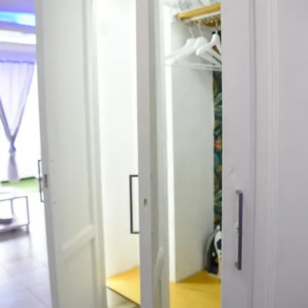Tropical Green Park - Piscina - Parking - Edificio La Corbeta Apartment *