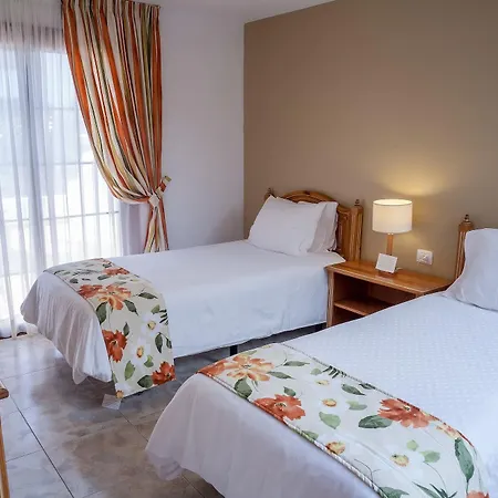 Royal Tenerife Country Club Aparthotel 3*