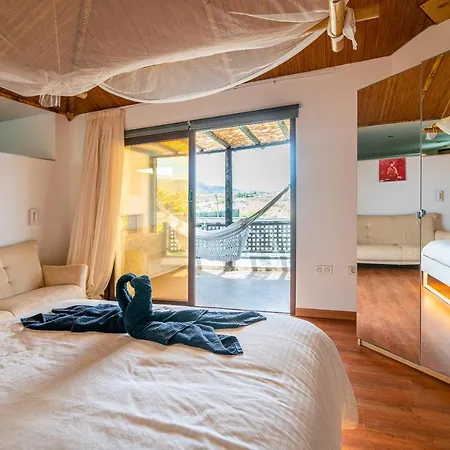 Loft Jacuzzi Teleworking Wifi San Miguel de Abona