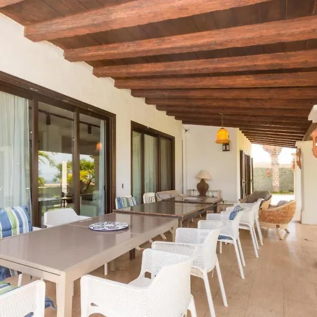 Villa La Quinta Heights -6 Bed Villa-private Pool San Miguel de Abona