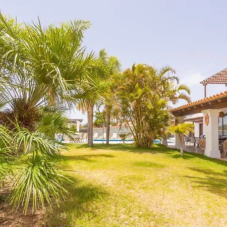 Villa La Quinta Heights -6 Bed Villa-private Pool San Miguel de Abona