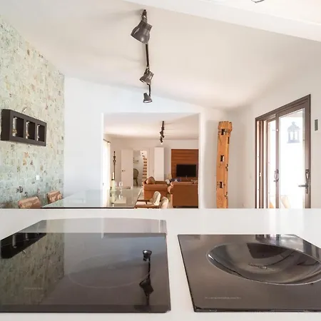 La Quinta Heights -6 Bed Villa-private Pool San Miguel de Abona