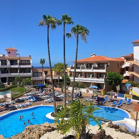 Elegant Style 3-bedroom Brand New San Miguel de Abona