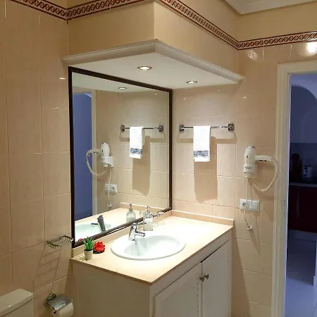 Apartment Elegant Style 3-bedroom Brand New *