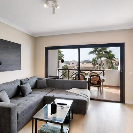 Royal Park Albatros Apartment