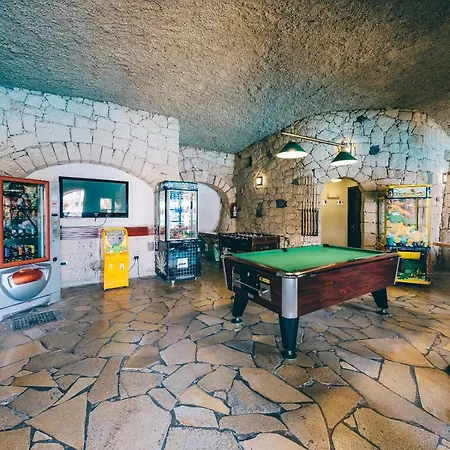 Royal Park Albatros Apartment *