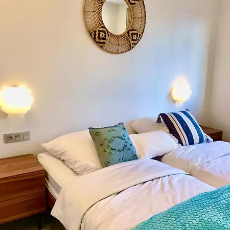 Golf Tenerife South: Mountain View With Heated Pool And Accessible Amenities