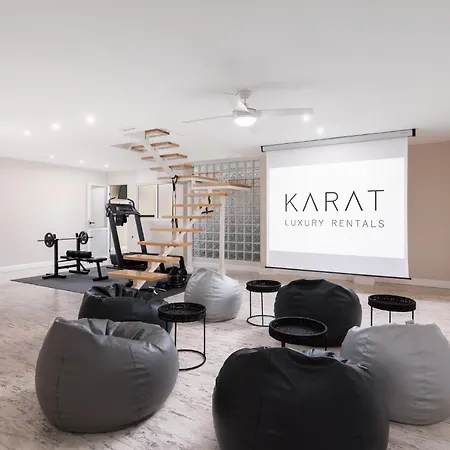 Karat Ocean Golf Villa *
