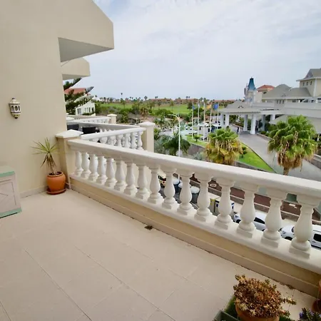 Apartment Golf Park Ocean View: Cozy With Terraces And Pools San Miguel de Abona