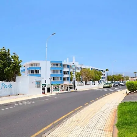 Studio Green Park Aparthotel