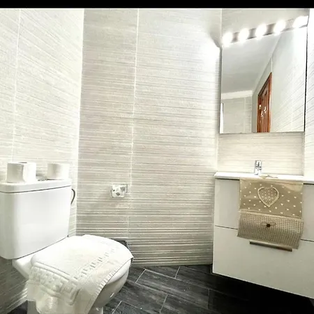 Studio Green Park Aparthotel *