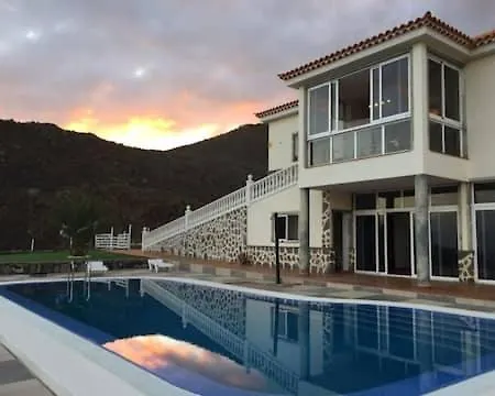 Villa La Fortaleza