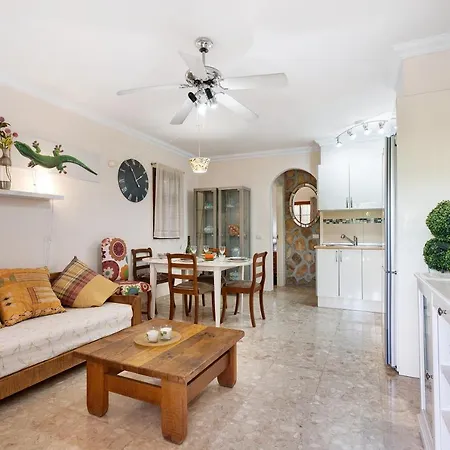 Apartment Beautiful Apto Amarilla Golf By Paramount Holidays