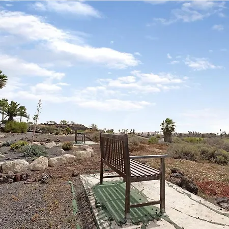 Casa Con Terraza En Fairways *