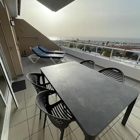 Apartment Stunning 2 Bedroom With Full View Of The Sea And Marina , Full Sun San Miguel de Abona