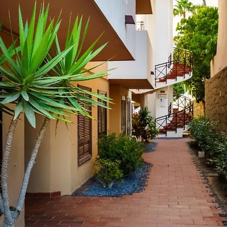 Apartment Forest Flat - Big Heated Pool, Terrace, Tv Channels, Golf Courses