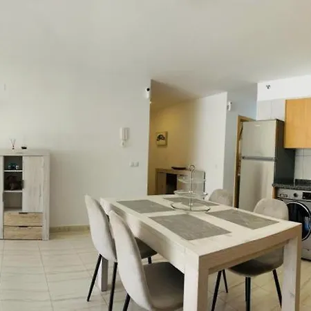 Amarilla Apartment