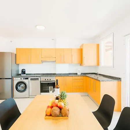 Apartment Spacious With Large Terrace In Amarilla Golf *