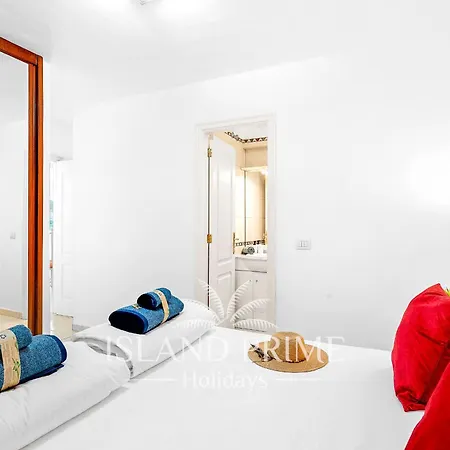Apartment 3x Bedroom With Heated Pool Og101 San Miguel de Abona