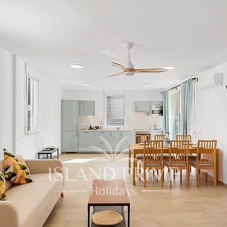 Holiday home 3x Bedroom House 100m From Ocean Ebv10