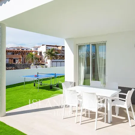 Holiday home 3x Bedroom House 100m From Ocean Ebv10 *