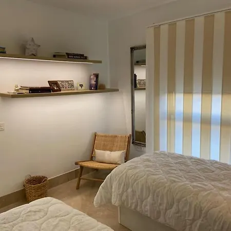 Amazing Luxury Seafront Near Golf & Ocean Villa *