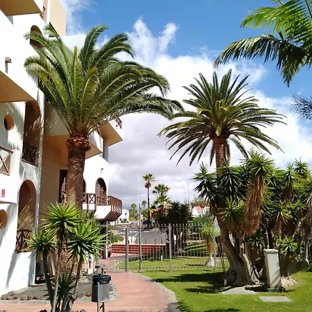 Forest Flat - Big Heated Pool, Terrace, Tv Channels, Golf Courses