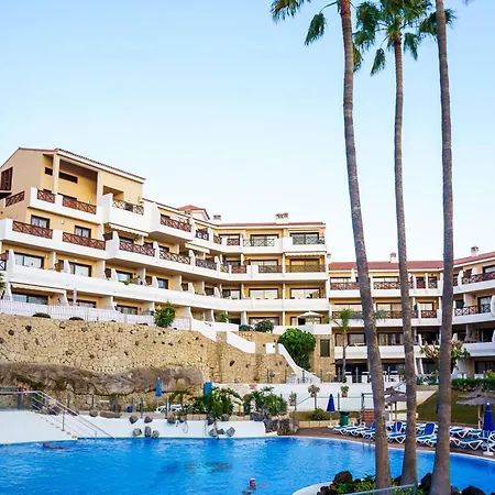Forest Flat - Big Heated Pool, Terrace, Tv Channels, Golf Courses Apartment San Miguel de Abona