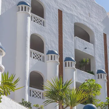 Aparthotel Santa Barbara Golf And Ocean Club 3*