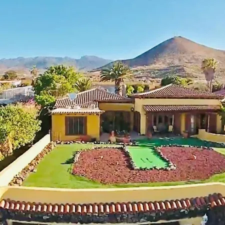 Toredo Villa