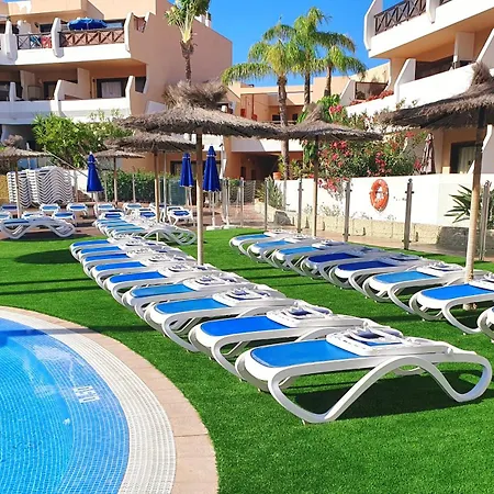 Apartment Spacious With Private Garden In Tenerife South