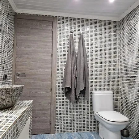 2 Bed That Steps Out On To The Pool San Miguel de Abona