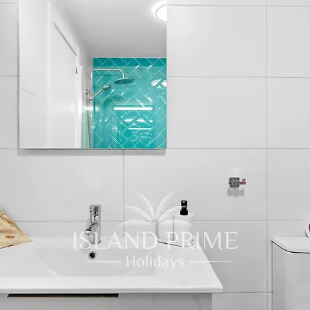Relax With Teide Views And Heated Pool In Amarilla Golf Fc425