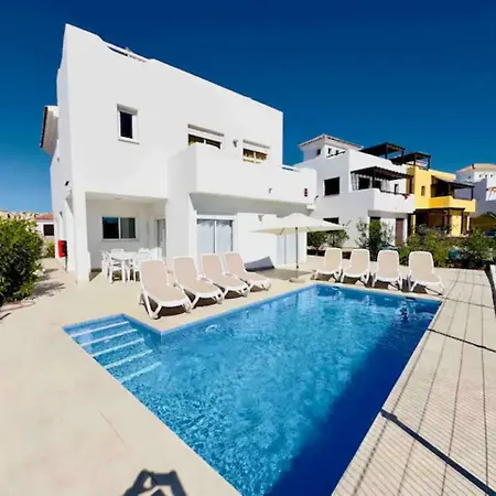 Villa Princess 9 *