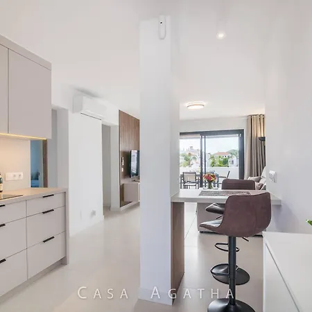Casa Agatha - 3 Terraces, Ac, Tv Channels, 2 Bedrooms & Bathrooms, Heated Pool