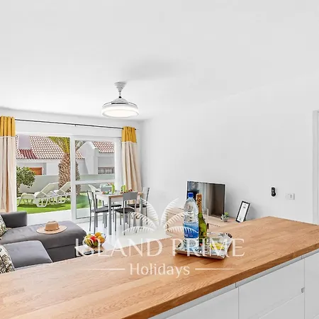 Apartment Seaviews Garden With Palms In Club Sc171 *