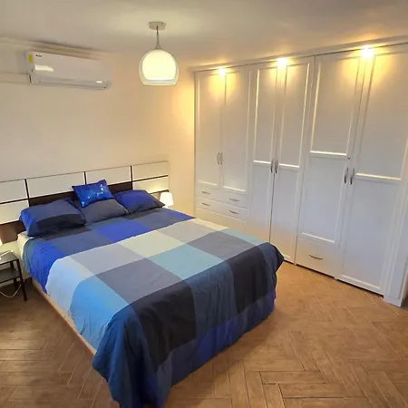 2 Bed That Steps Out On To The Pool Apartment