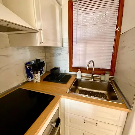 House Apartment *