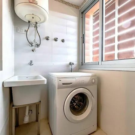 La Flora Apartment