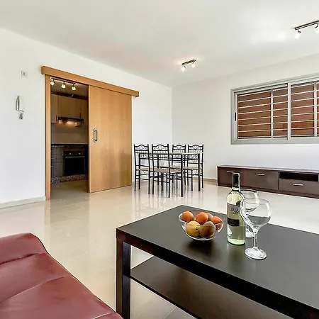 Apartment La Flora