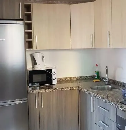 La Flora Apartment *
