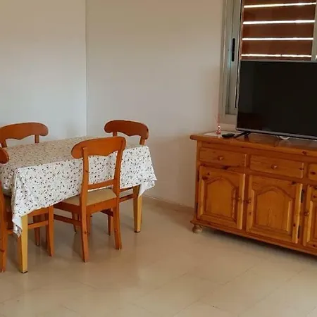 La Flora Apartment *
