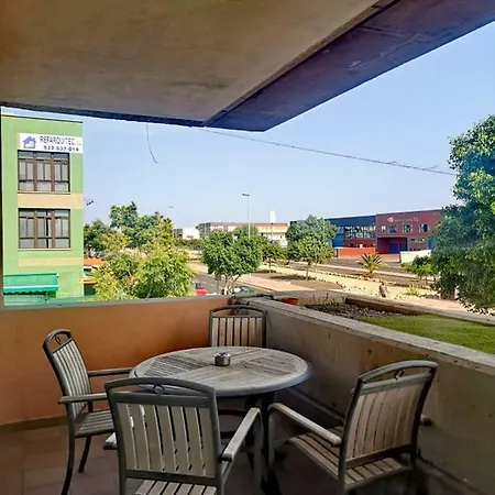 La Flora Apartment