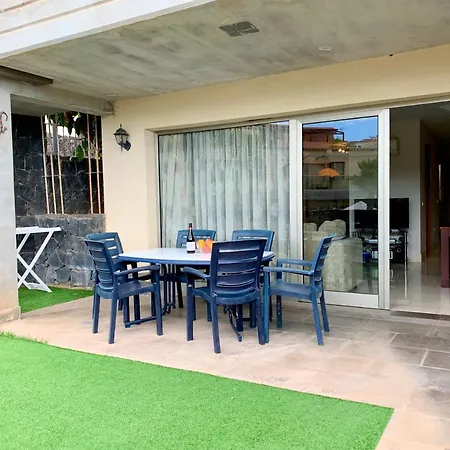 Holiday home Townhouse 3 Bedrooms On The First Line