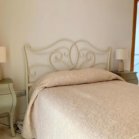 Holiday home Townhouse 3 Bedrooms On The First Line *