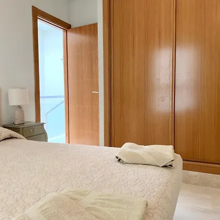 Townhouse 3 Bedrooms On The First Line Holiday home *